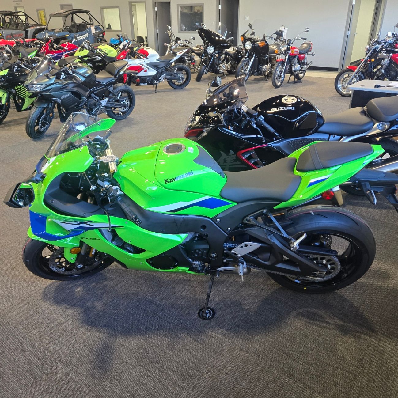2026 Ninja® ZX-10R