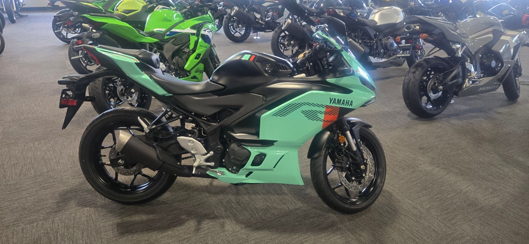 2026 Yamaha YZF-R3 2