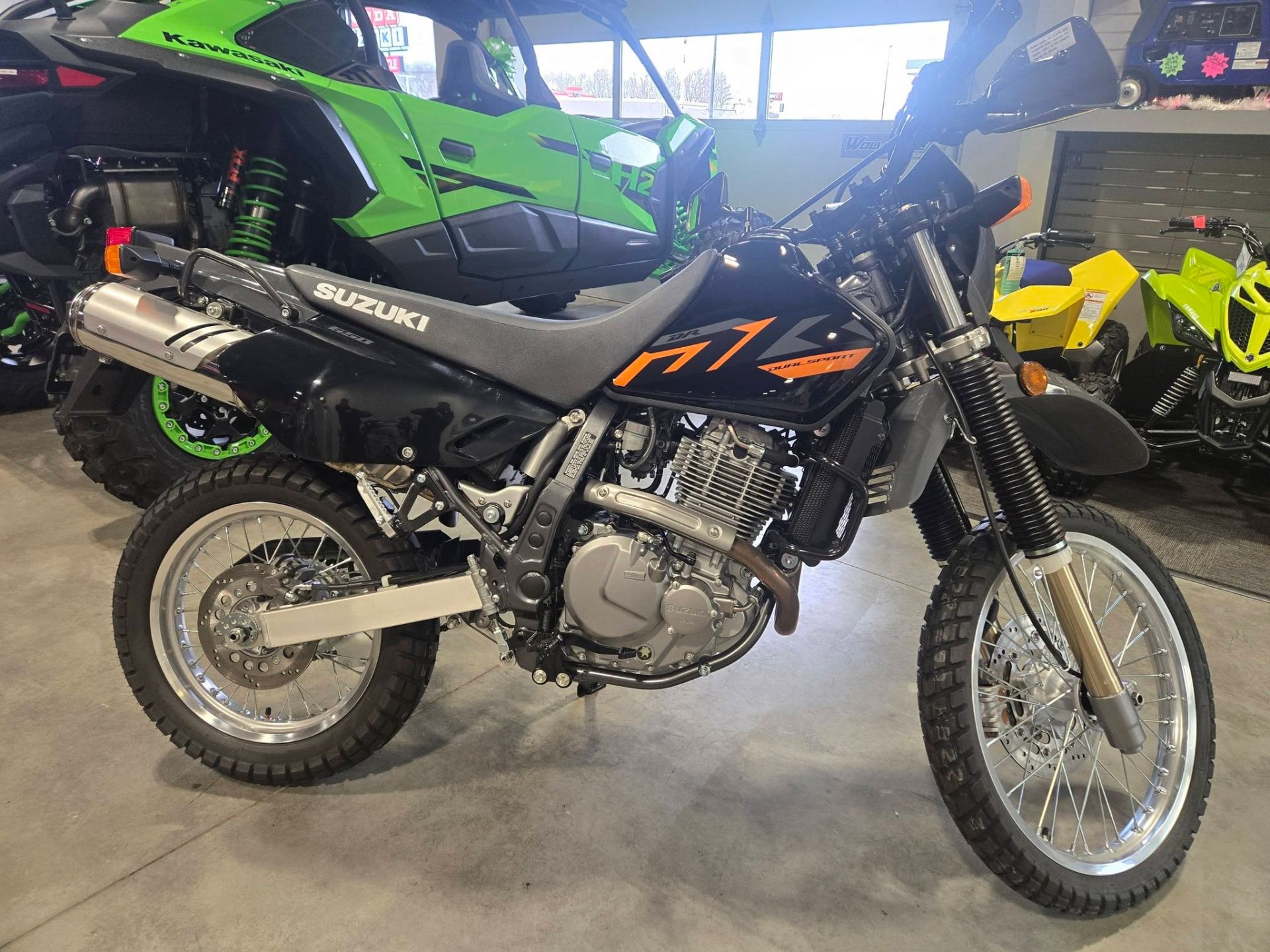 2026 DR650S