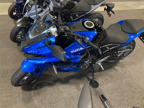 2025 Suzuki GSX-8R in Elkhart, Indiana