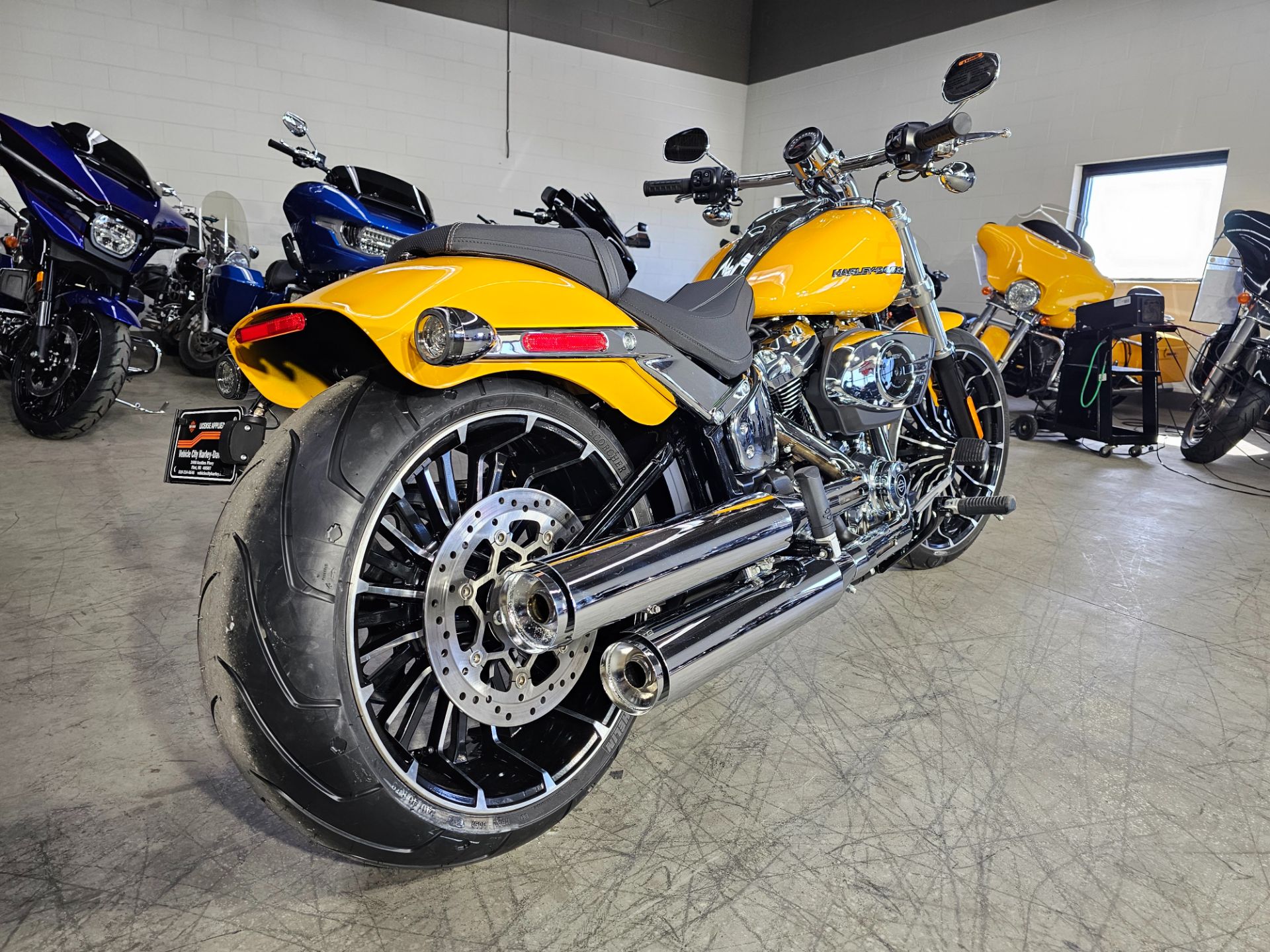 2025 Harley-Davidson Breakout® 7