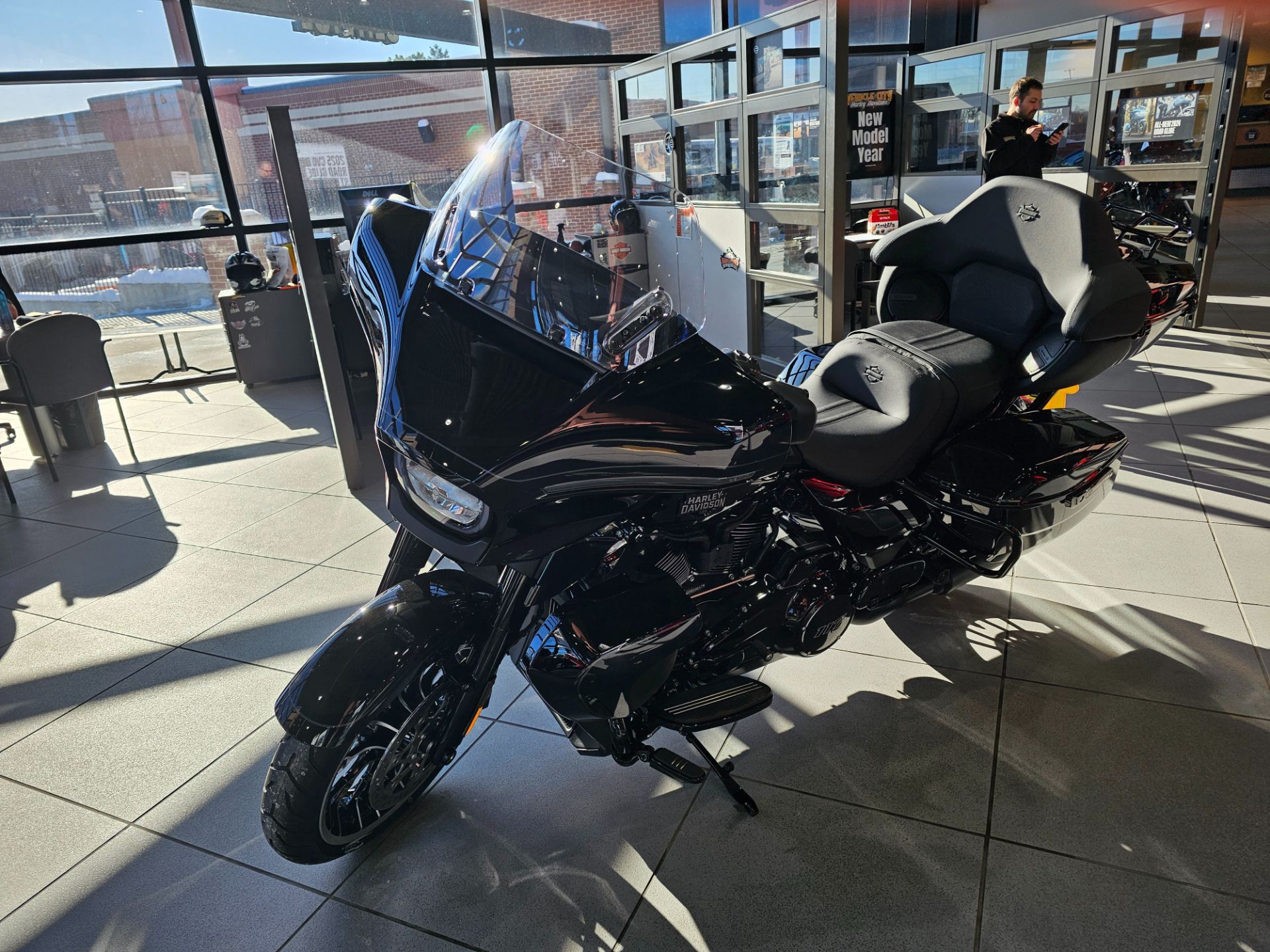2026 Harley-Davidson Street Glide® Limited 4