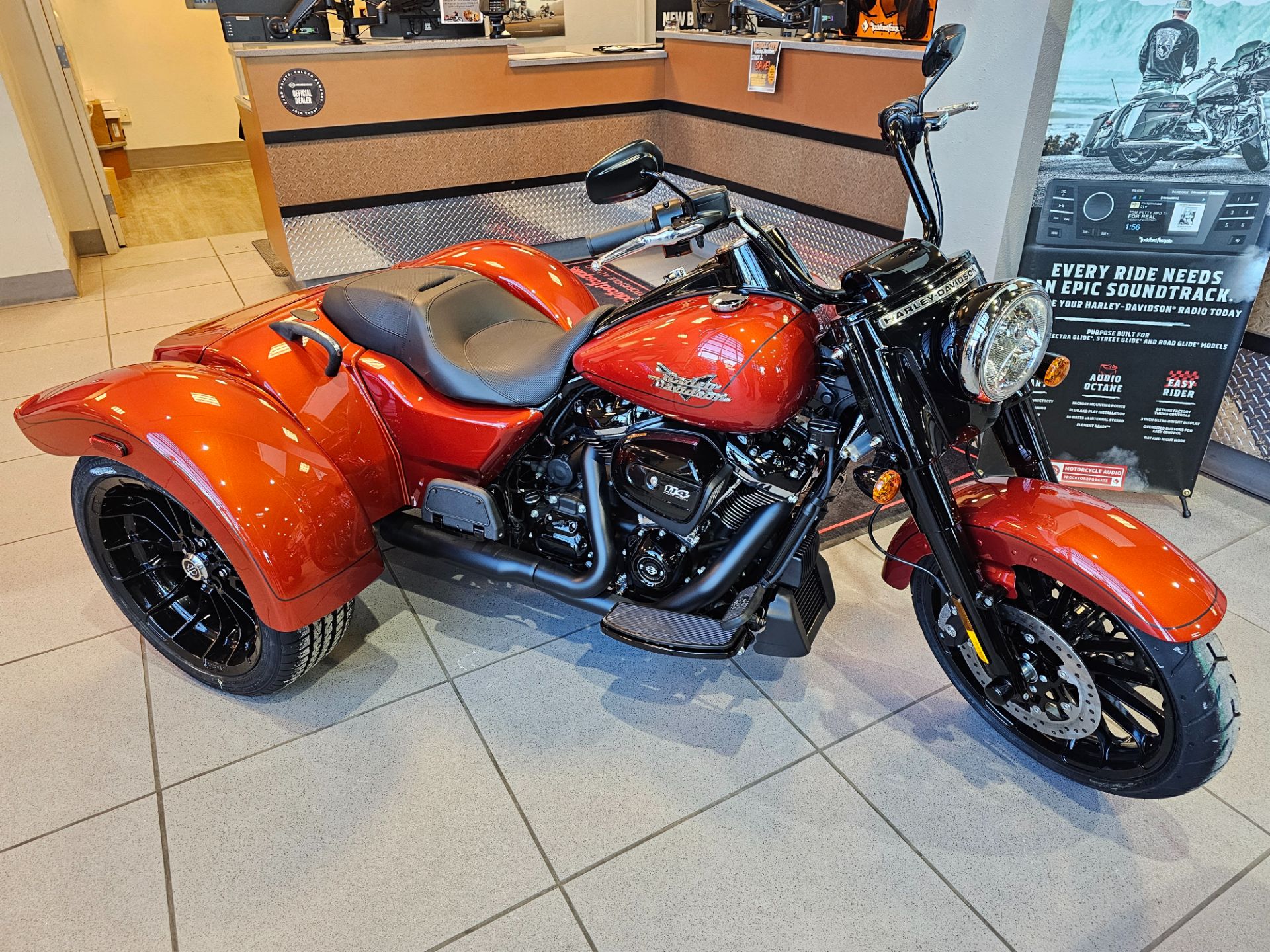 Davidson Motorcycles 2019 Harley Davidson Freewheeler For Sale