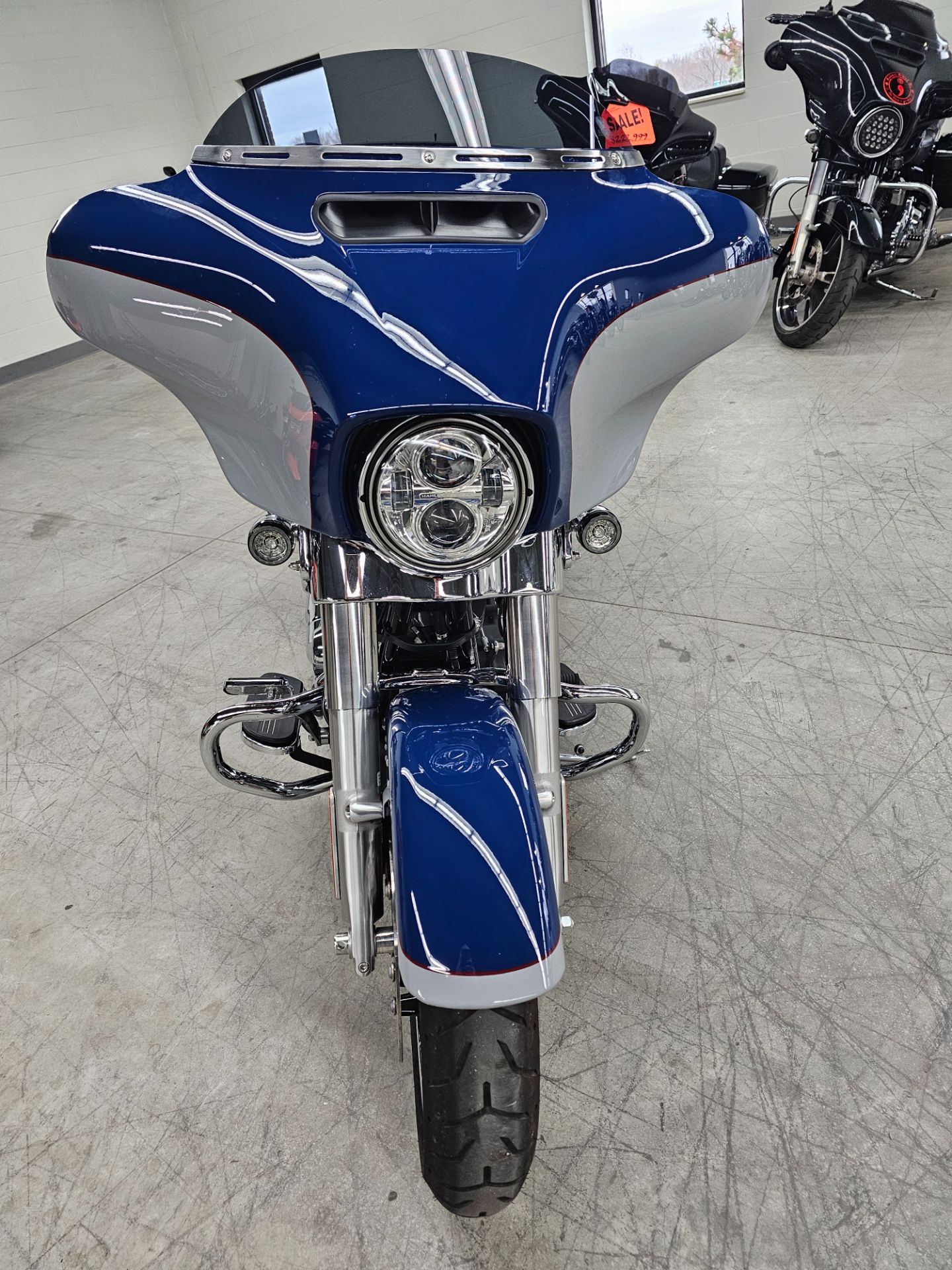 2023 Harley-Davidson Street Glide® Special 3