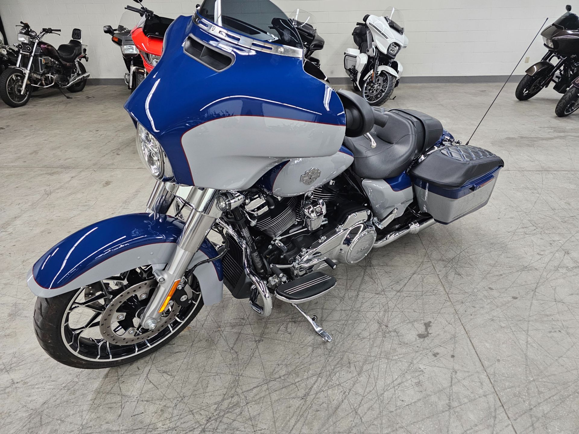 2023 Harley-Davidson Street Glide® Special 4