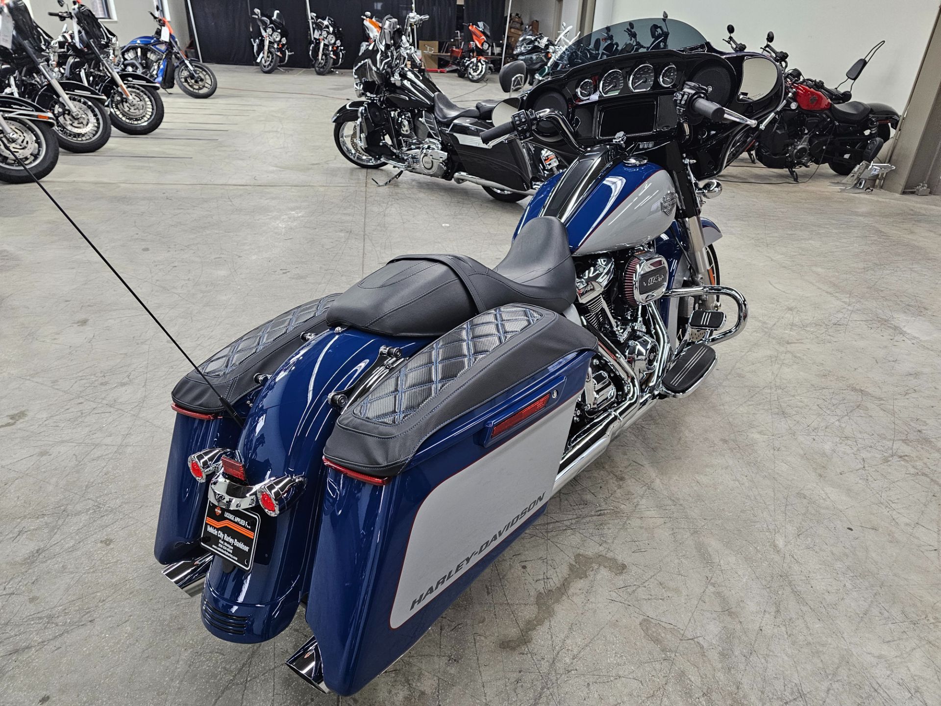 2023 Harley-Davidson Street Glide® Special 7