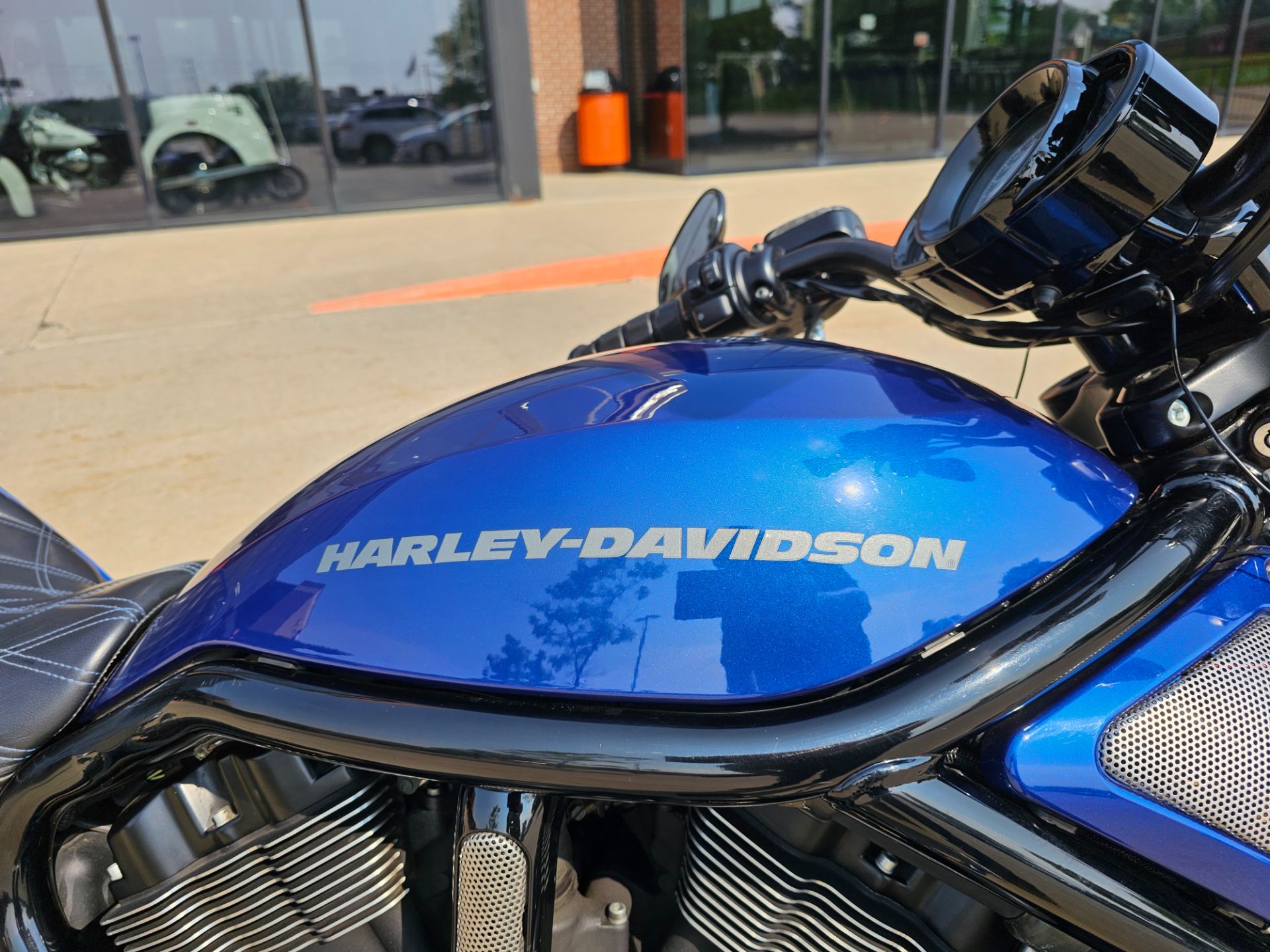 2015 Harley-Davidson Night Rod® Special 9