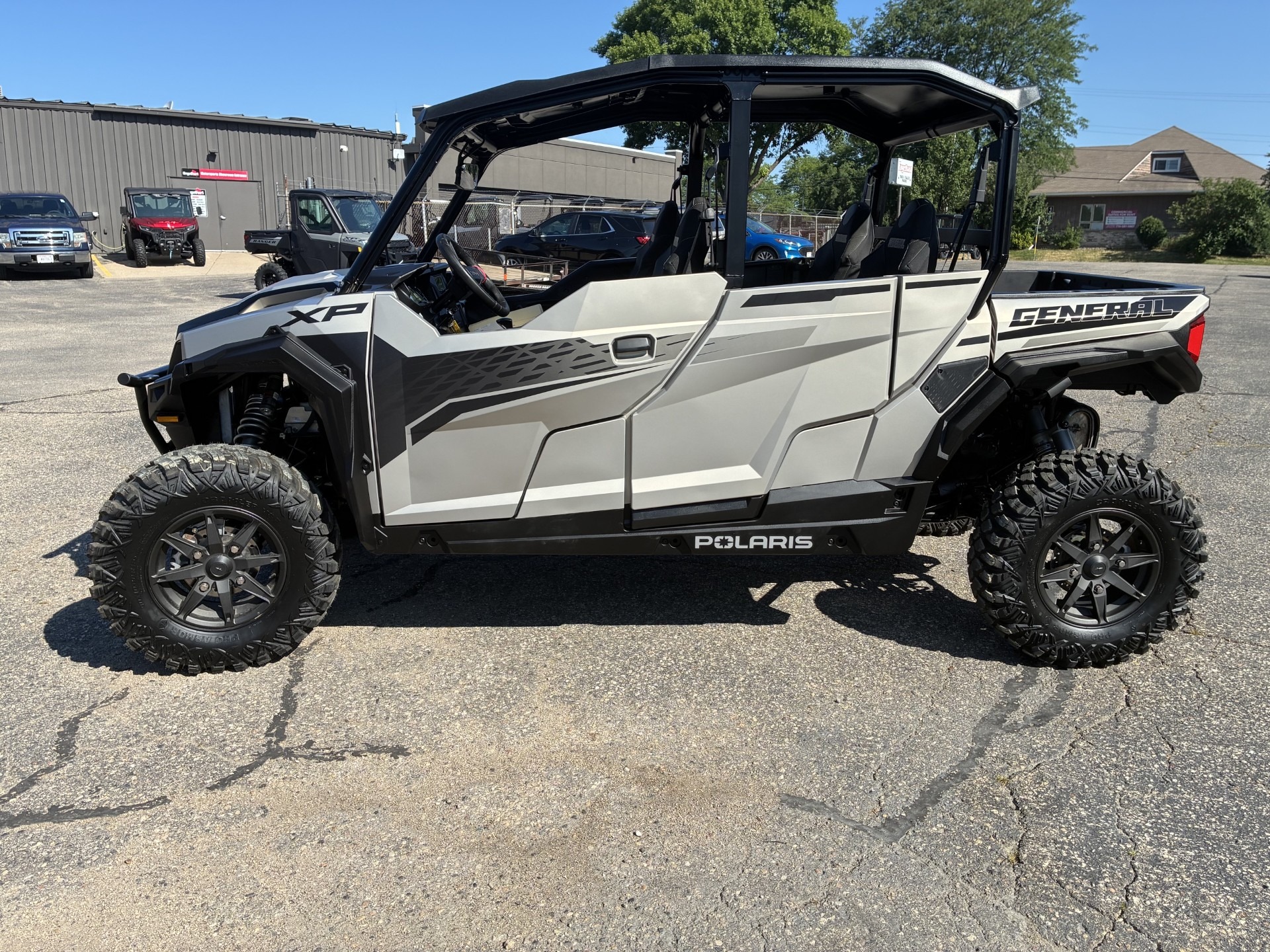 2024 General XP 4 1000 Premium