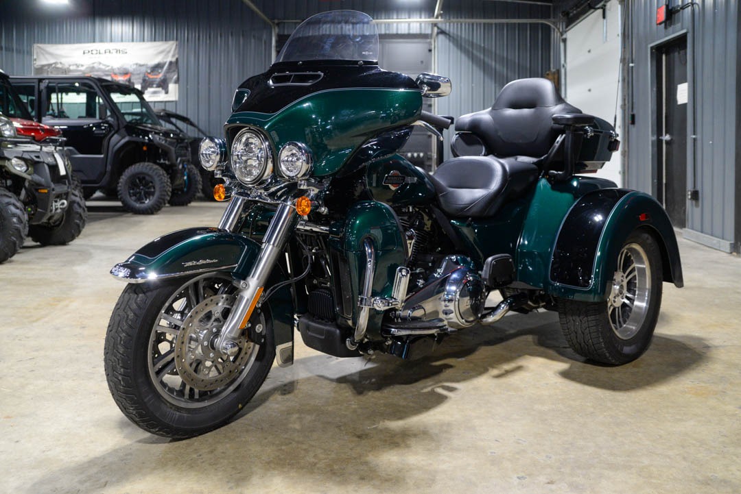 2024 Harley-Davidson Tri Glide® Ultra 8
