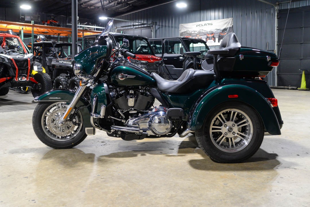 2024 Harley-Davidson Tri Glide® Ultra 7
