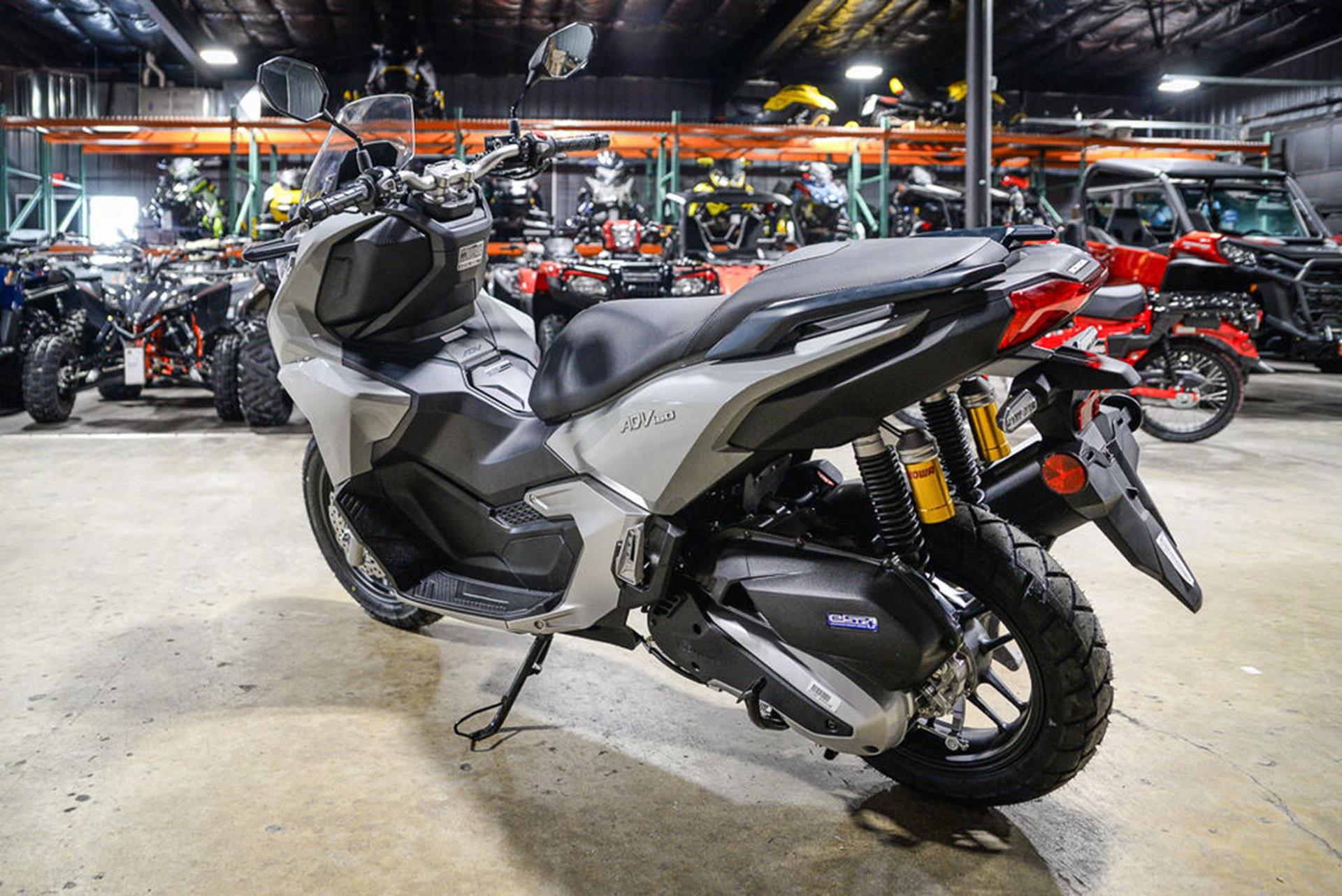 2026 Honda ADV160 7