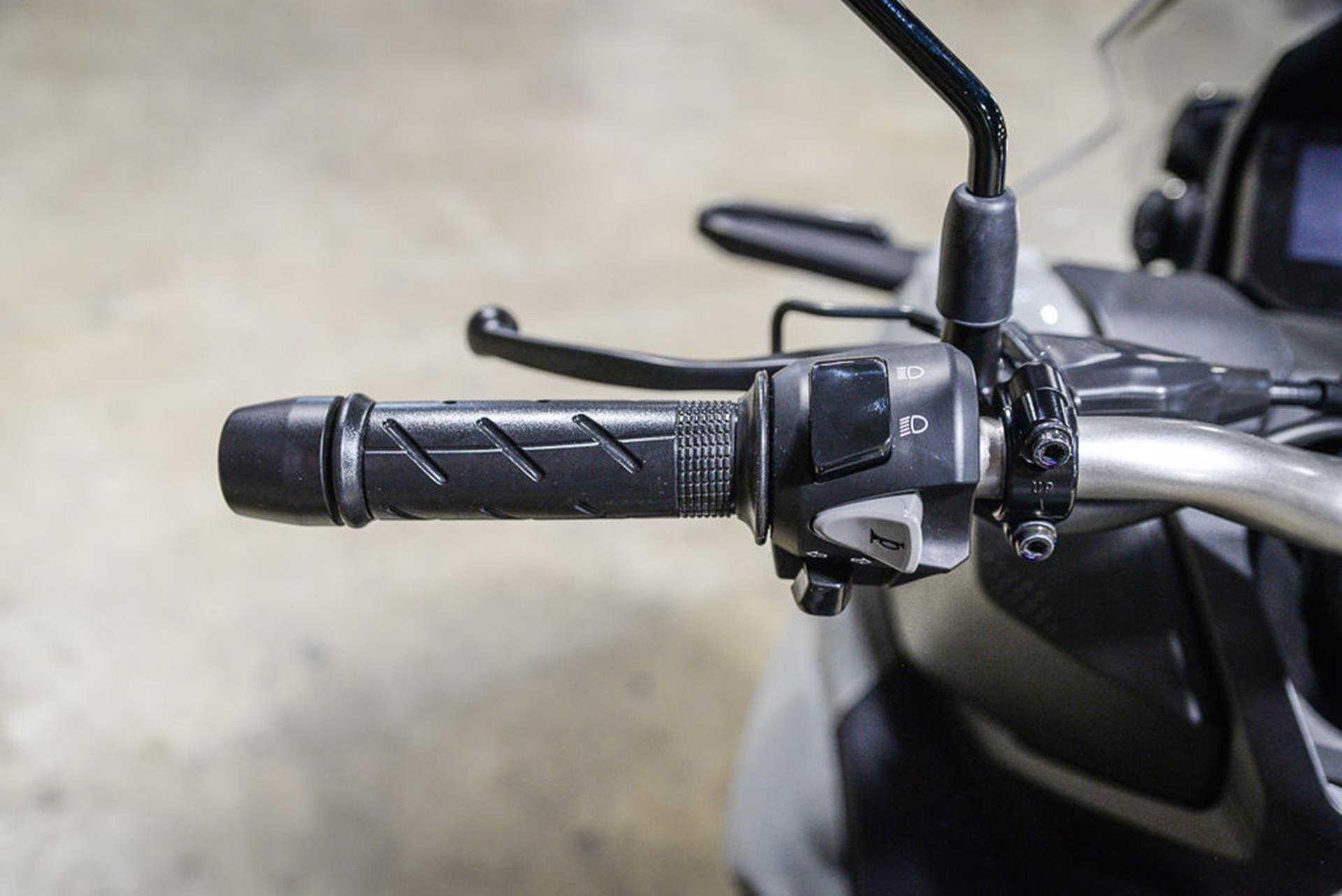 2026 Honda ADV160 9