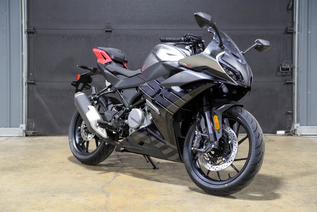 2026  300SS 2