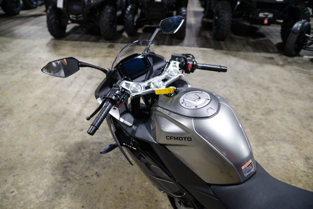 2026  300SS 8
