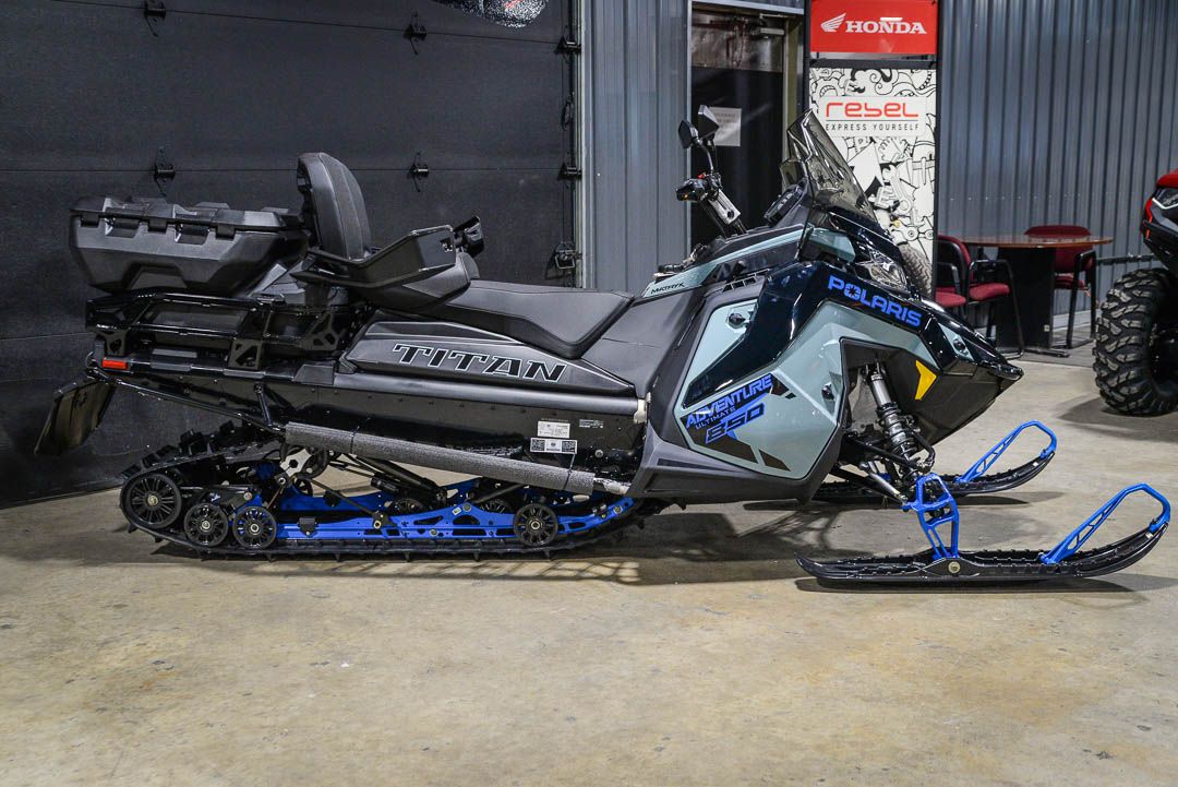2026 Polaris 850 TITAN Adventure Ultimate 155 1.8 ES 3