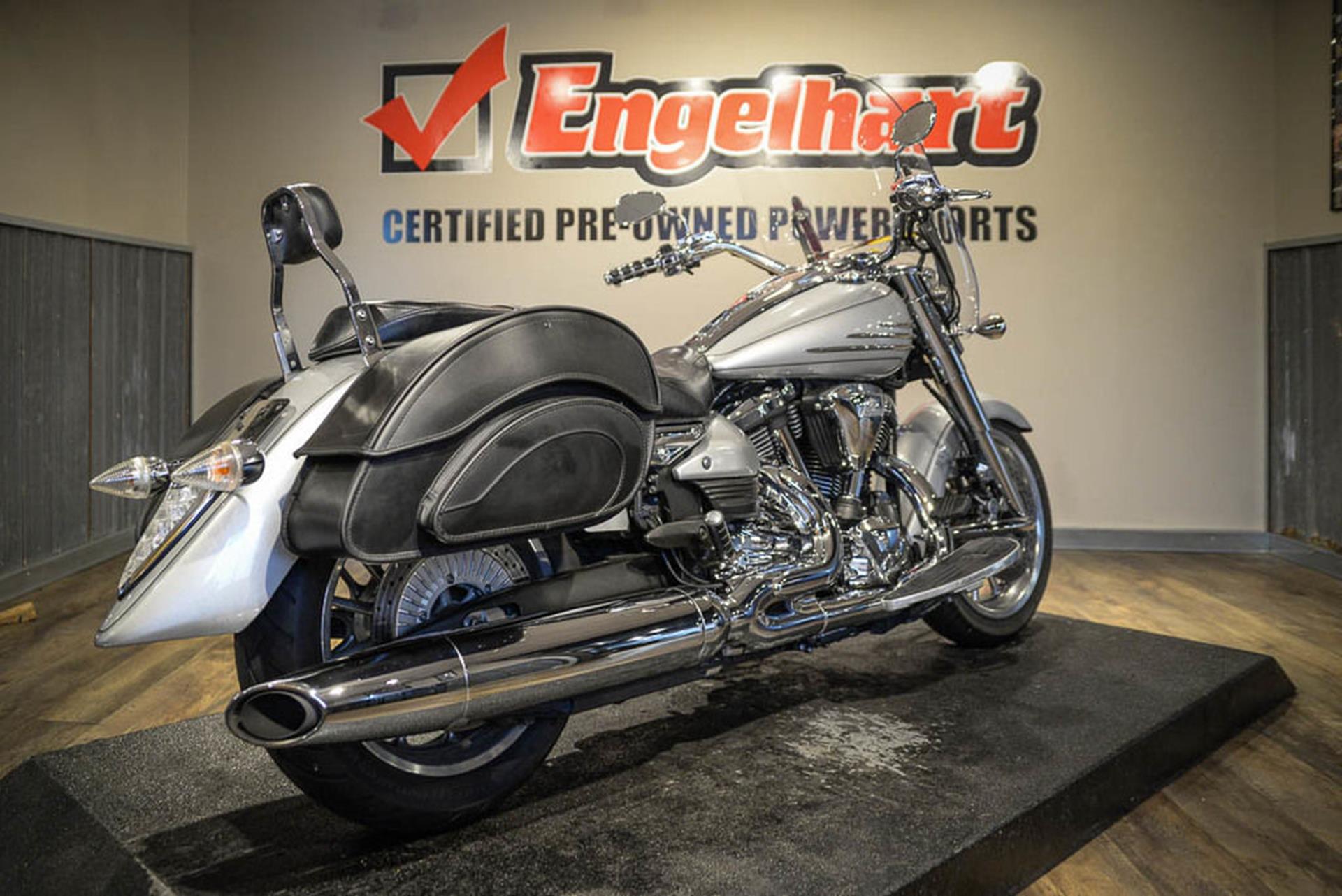 2009 Yamaha Roadliner S 6