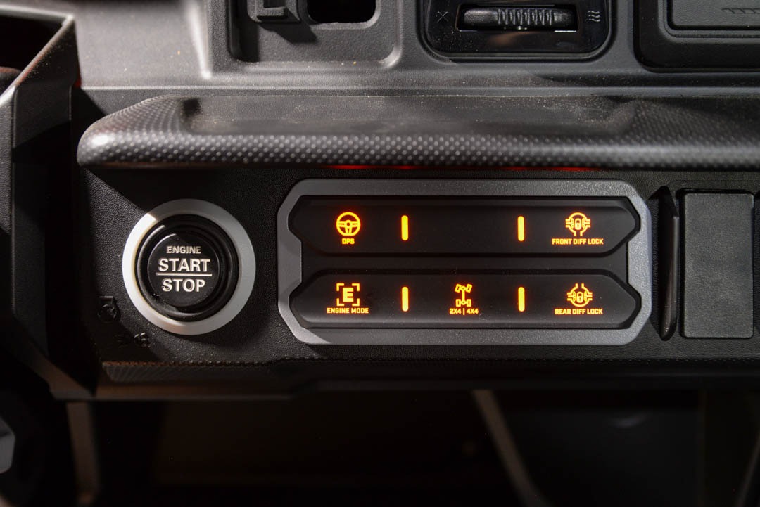 2026 Can-Am™ Defender MAX XT CAB HD11 10