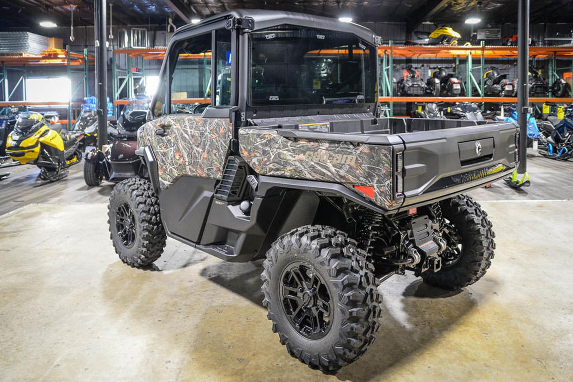 2026 Can-Am™ Defender Limited HD11 5