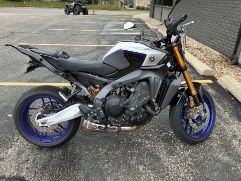 2025 Yamaha MT-09 SP