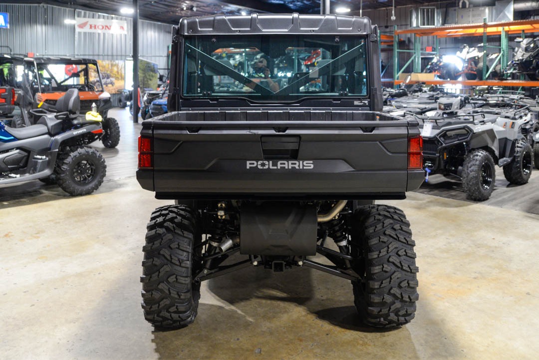 2027 Polaris Ranger Crew XP 1000 Cab 5