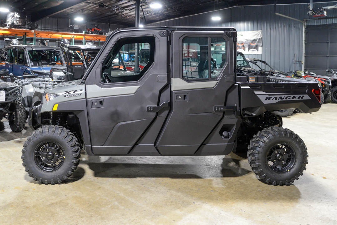 2027 Polaris Ranger Crew XP 1000 Cab 4