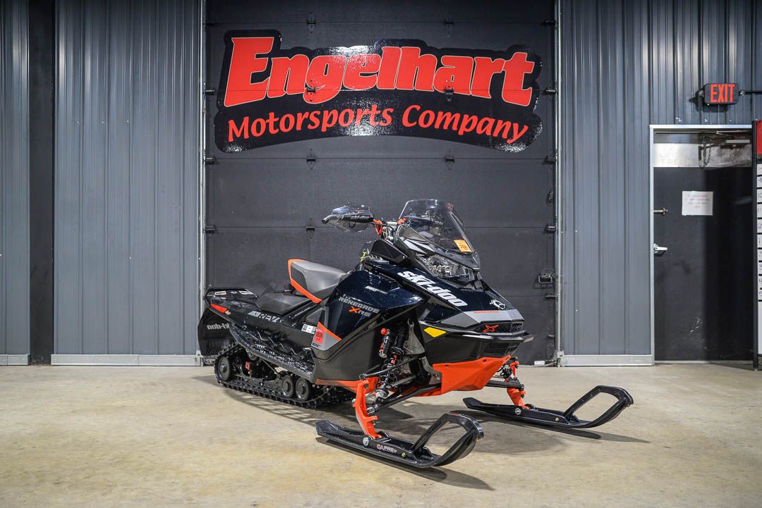 2020 Ski-Doo Renegade X-RS 850 E-TEC ES Ice Ripper XT 1.5 REV Gen4