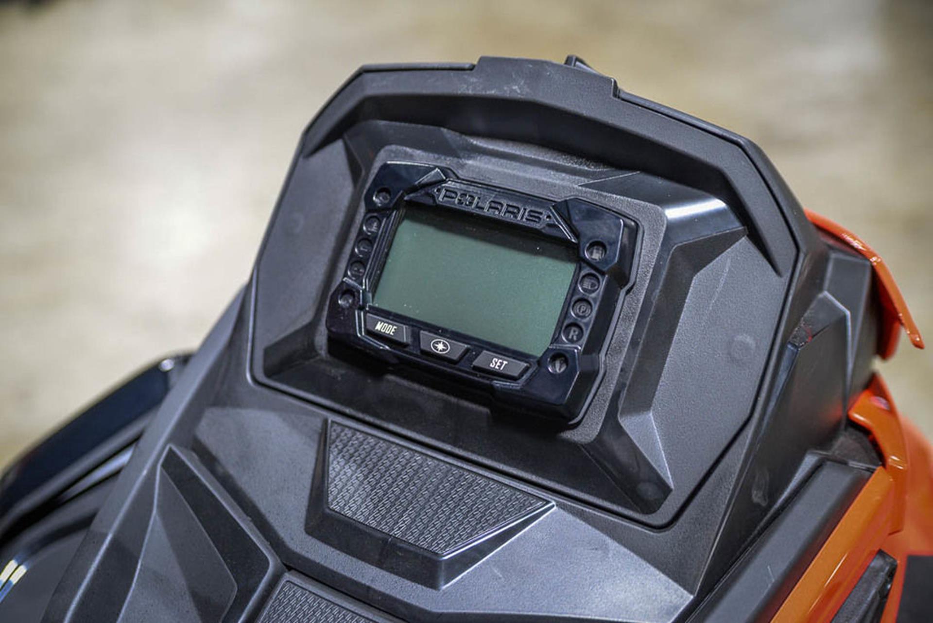2025 Polaris 850 PRO RMK 155 SC 12