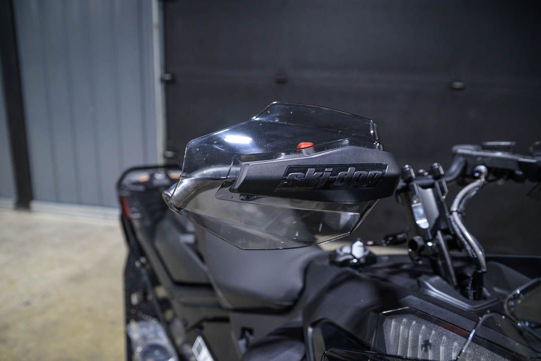 2026 Ski-Doo MXZ Adrenaline 137 850 E-TEC ES Ripsaw 1.25 11