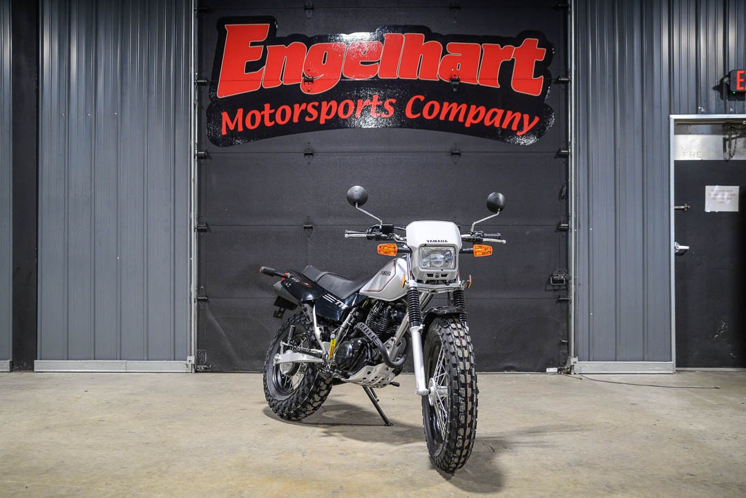 2027 TW200