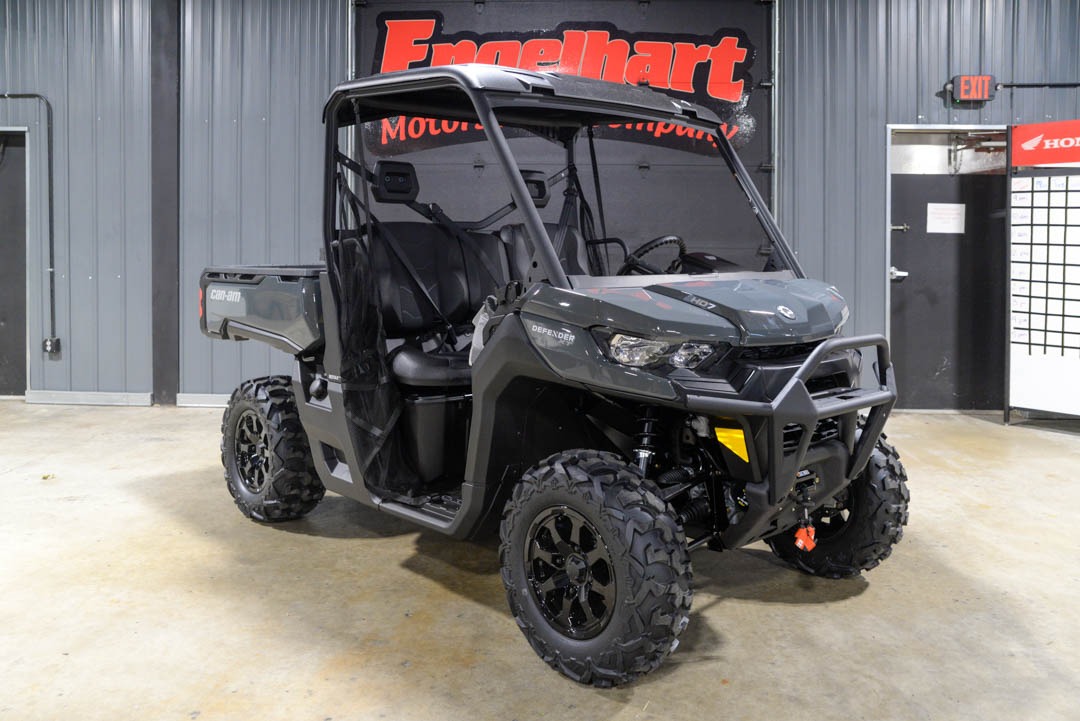 2027 Defender XT HD7
