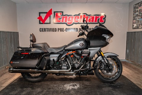 2025 Harley-Davidson CVO Road Glide — photo 1 of 24