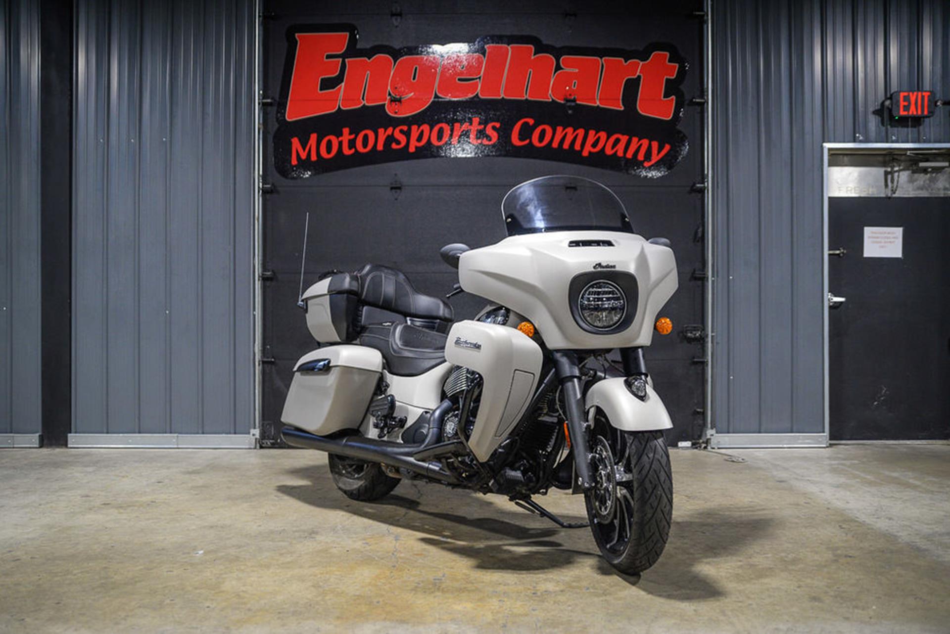 2023 Roadmaster® Dark Horse®