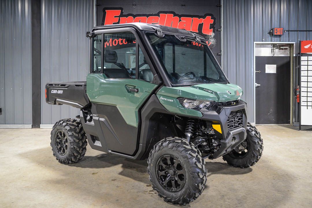 2026 Can-Am™ Defender DPS CAB HD10 1
