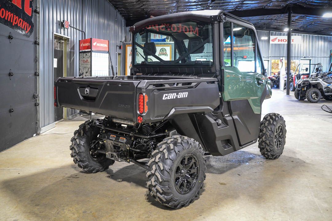 2026 Can-Am™ Defender DPS CAB HD10 4
