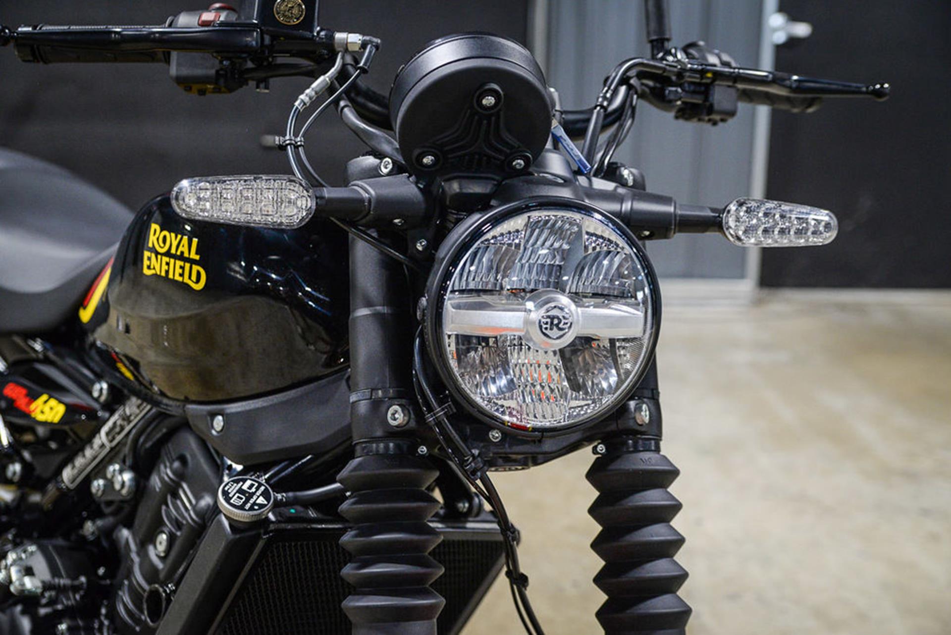 2026 Royal Enfield Guerrilla photo 4