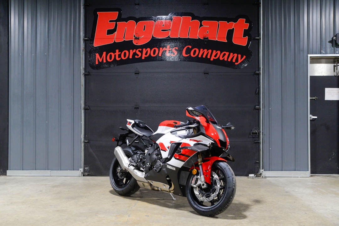 2026 Yamaha YZF-R1, Madison WI | New Motorcycles for Sale: Specs