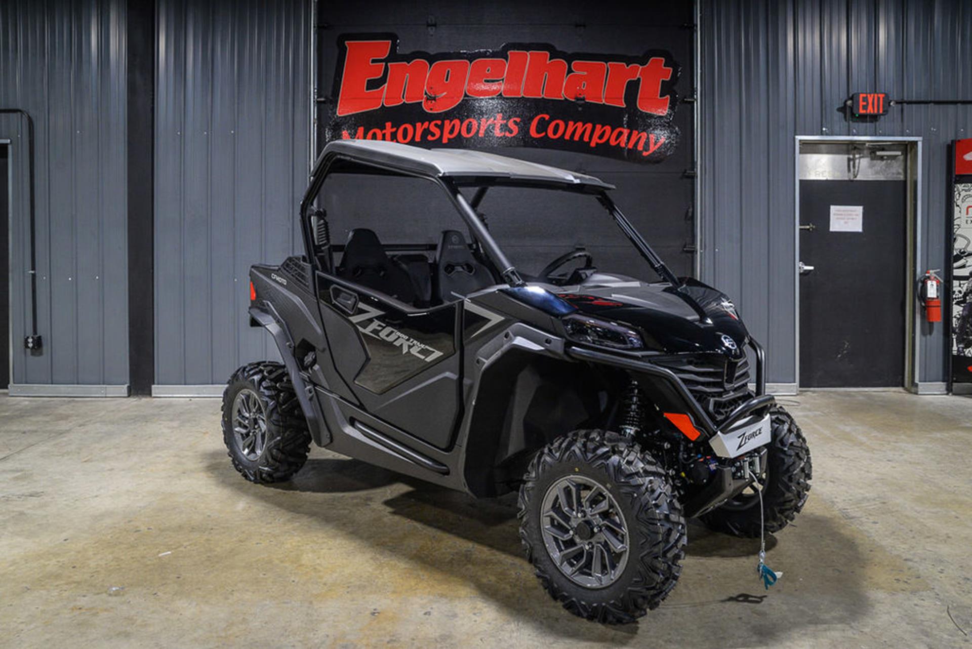 2025 ZForce 800 Trail