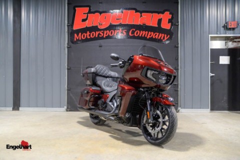 2026 Indian Pursuit Dark Horse with 112 and Powerband Audio Package
