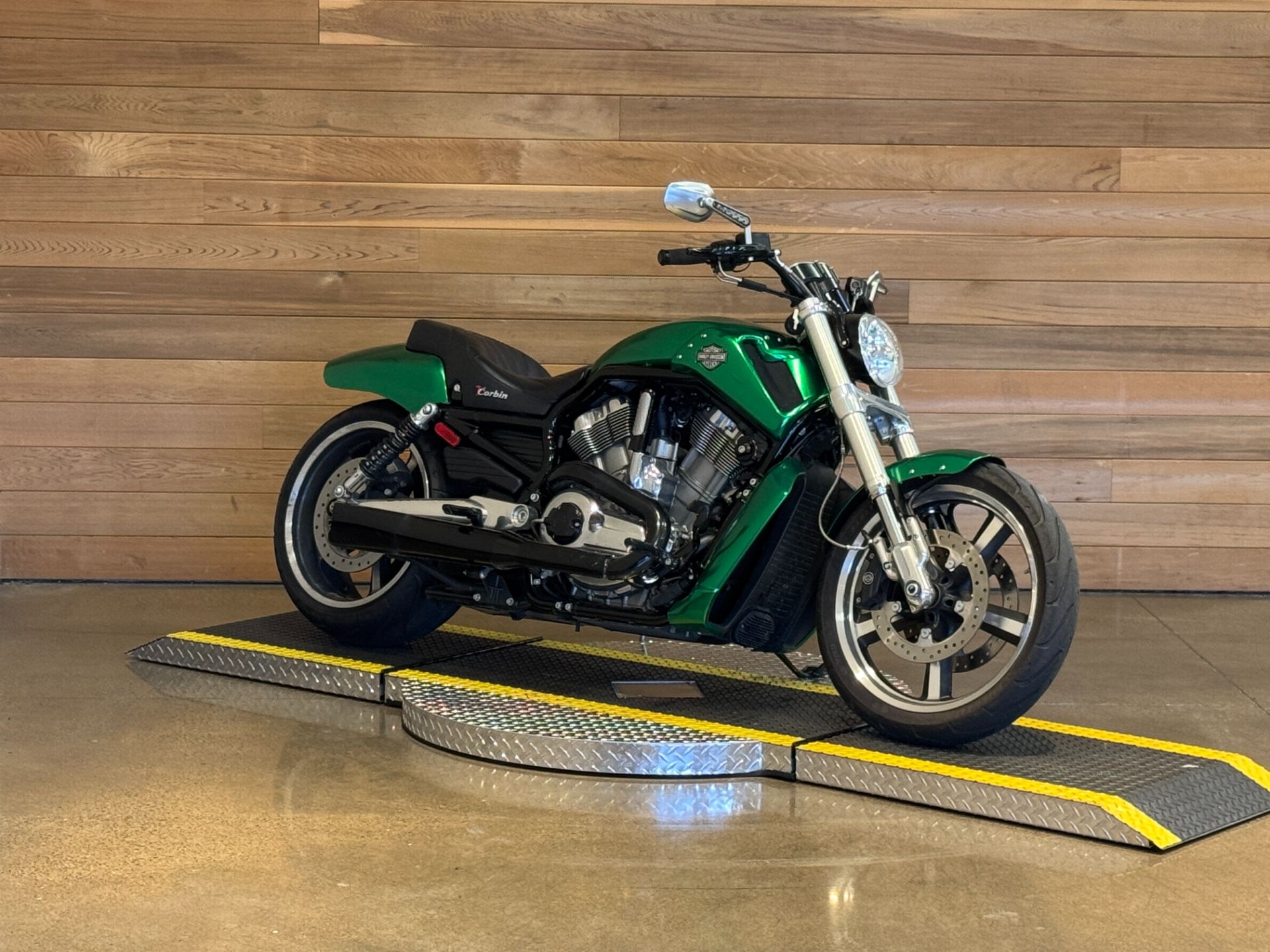 2013 Harley-Davidson V-Rod Muscle® in Salem, Oregon - Photo 2