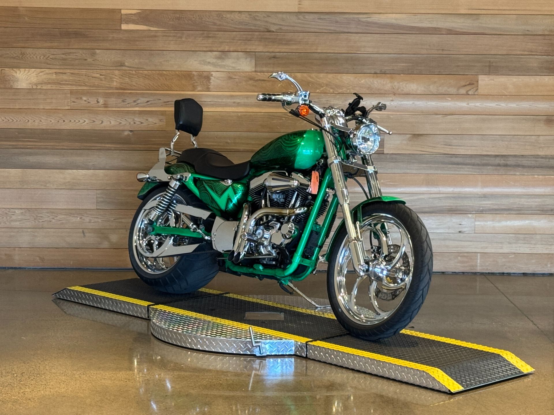 2005 Harley-Davidson Sportster® XL 1200 Custom in Salem, Oregon - Photo 2