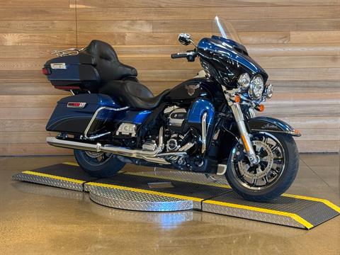 2018 Harley-Davidson 115th Anniversary Ultra Limited in Salem, Oregon - Photo 2