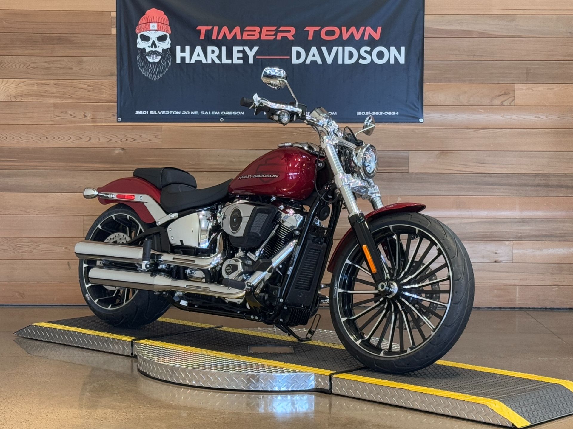 2025 Harley-Davidson Breakout® in Salem, Oregon - Photo 2