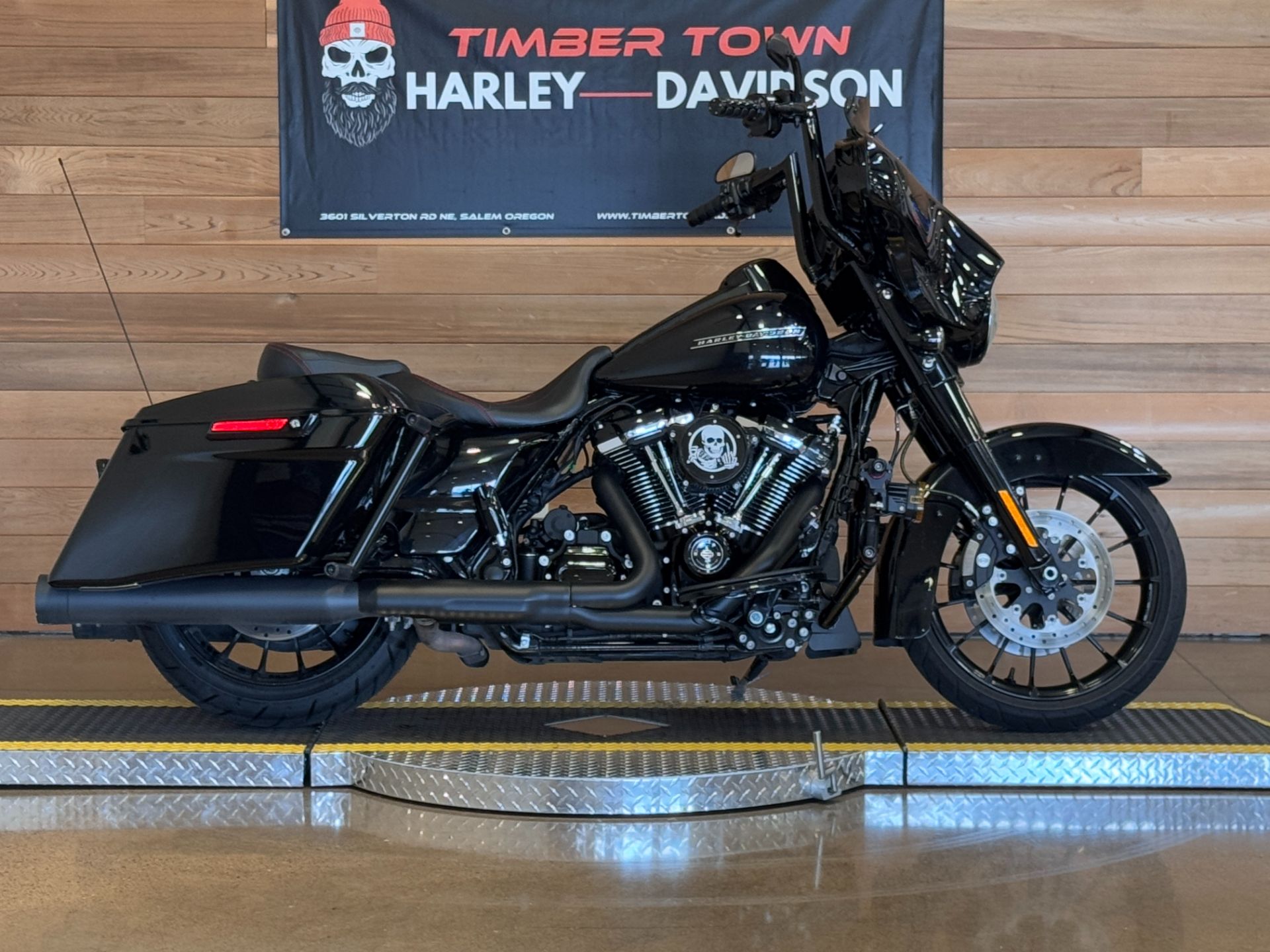 2018 Harley-Davidson Street Glide® Special in Salem, Oregon - Photo 1