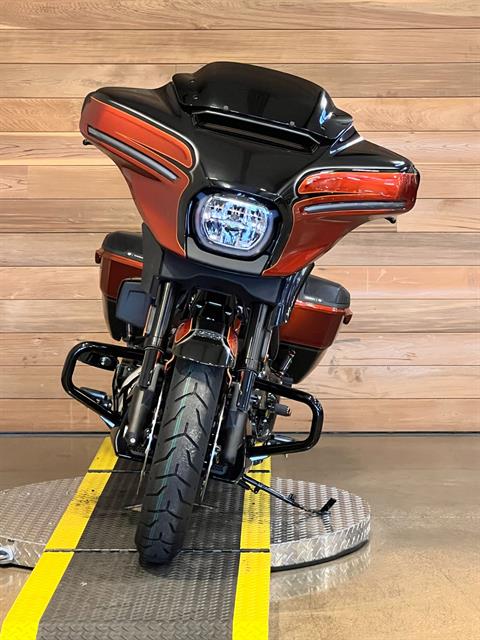 2023 Harley-Davidson CVO™ Street Glide® in Salem, Oregon - Photo 3