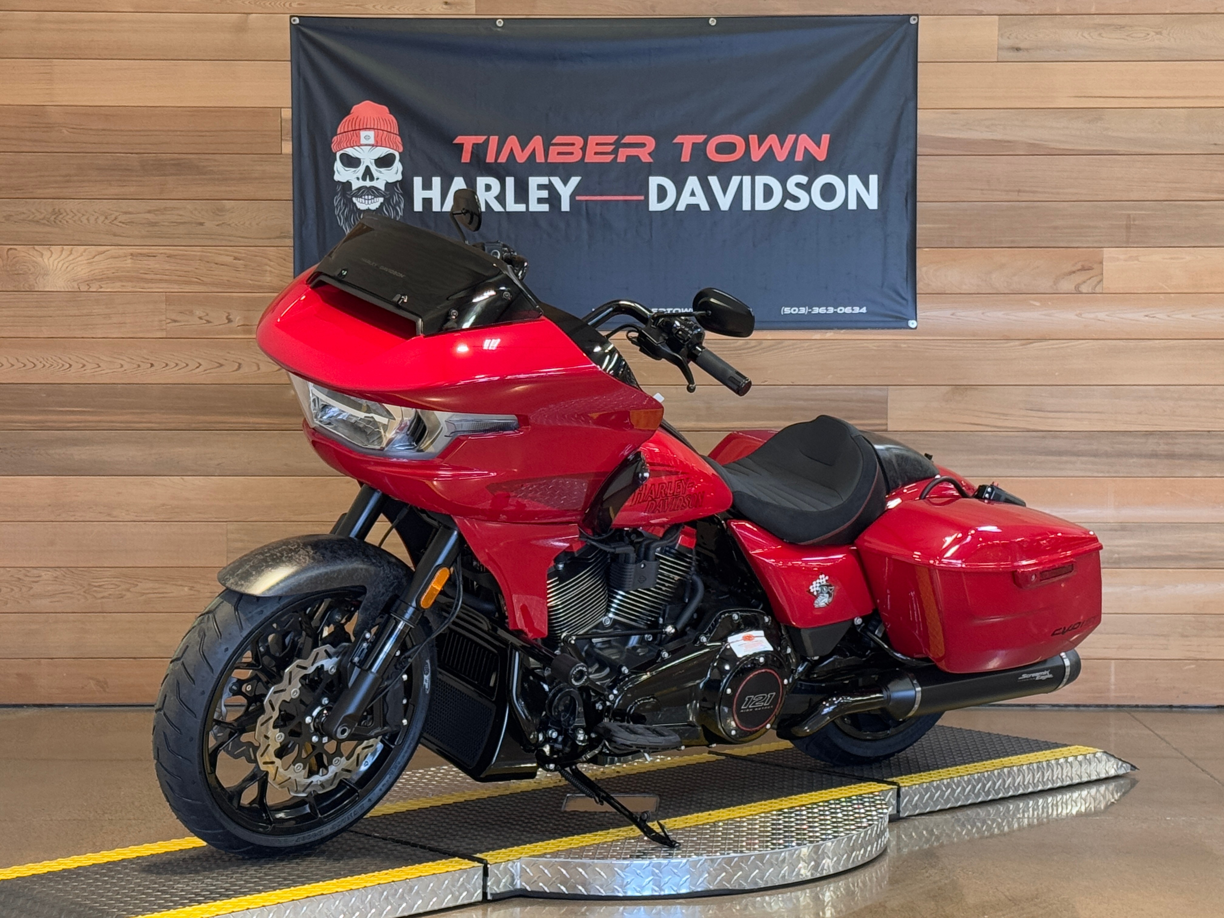 2025 Harley-Davidson CVO Road Glide® ST 3