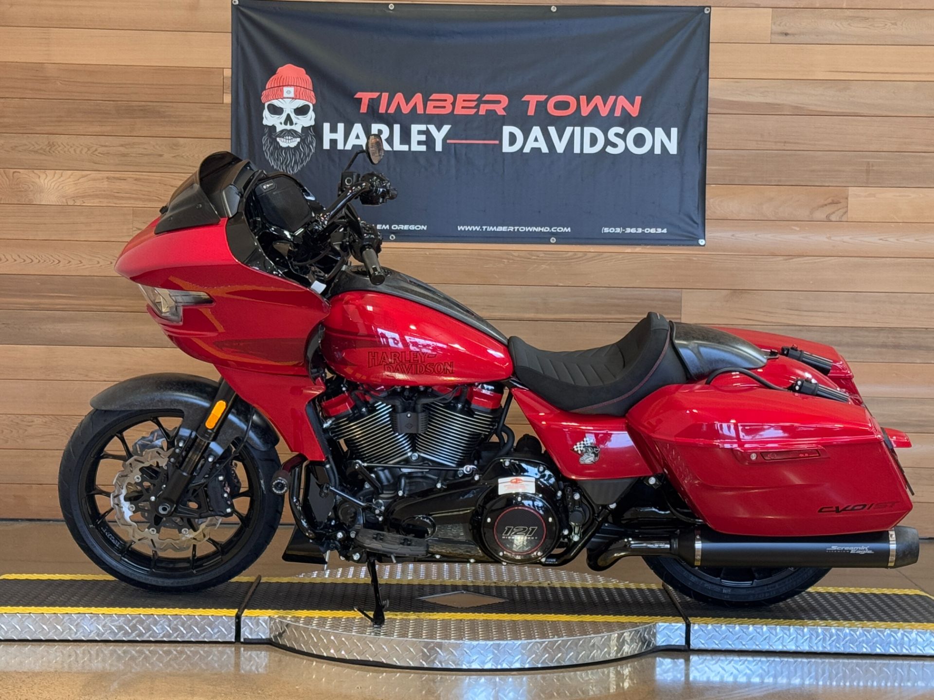 2025 Harley-Davidson CVO™ Road Glide® ST in Salem, Oregon - Photo 5