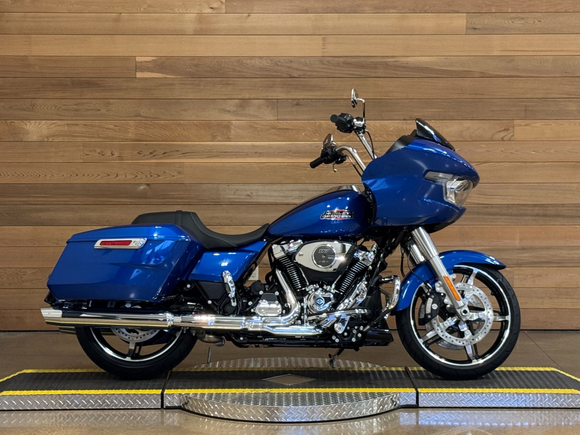 2025 Road Glide®