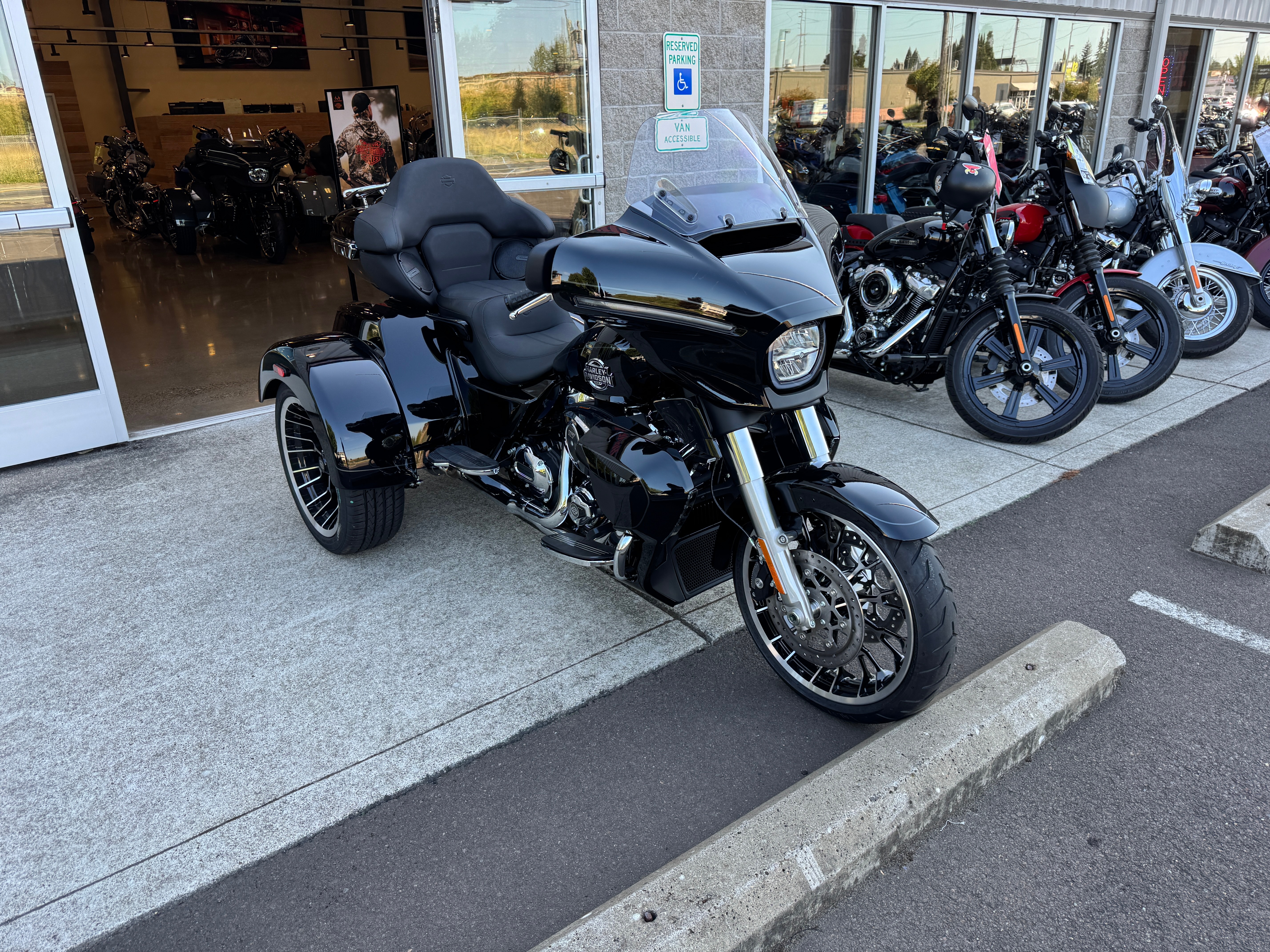 2026 Harley-Davidson Street Glide® 3 Limited 2