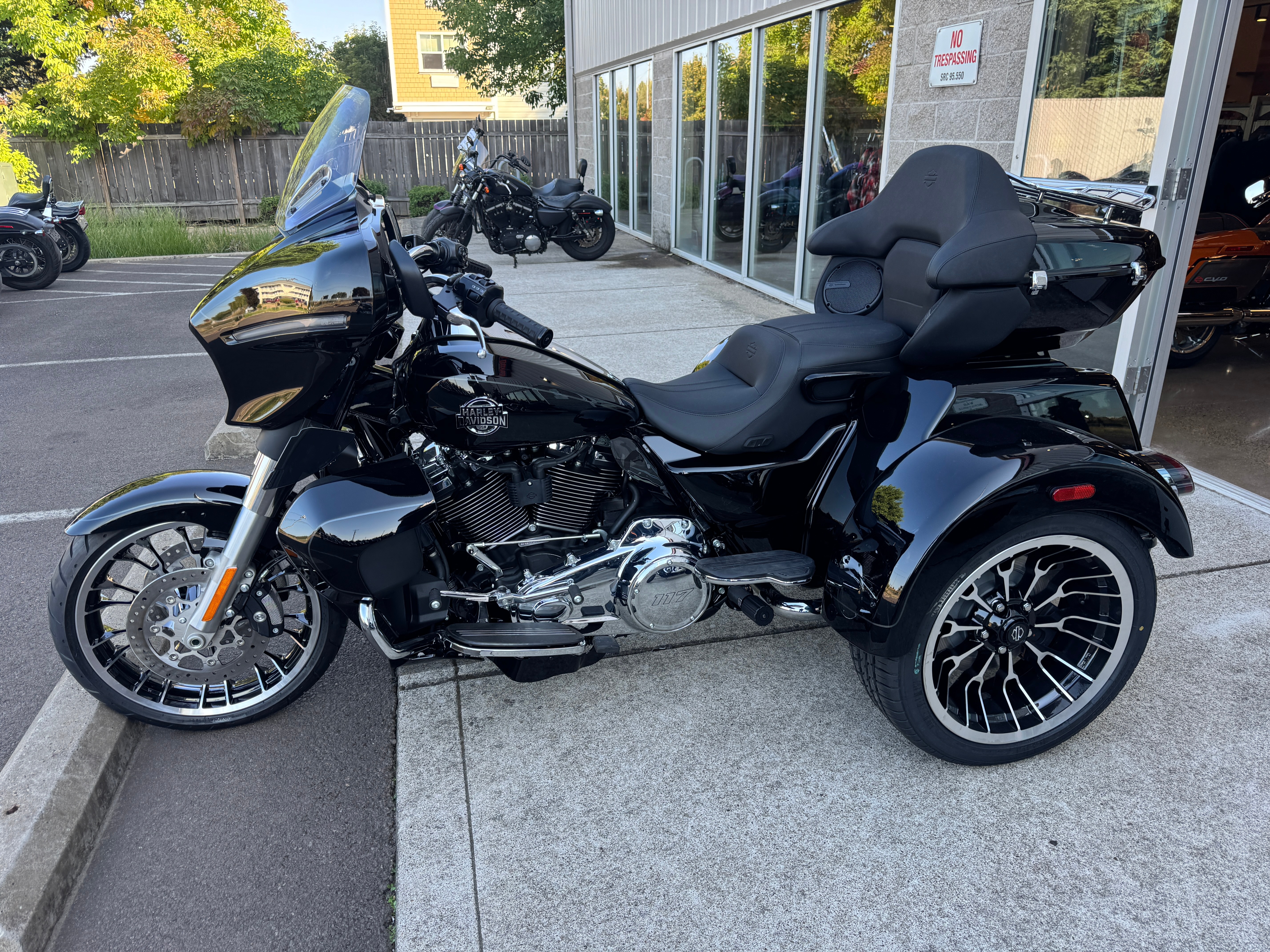 2026 Harley-Davidson Street Glide® 3 Limited 4