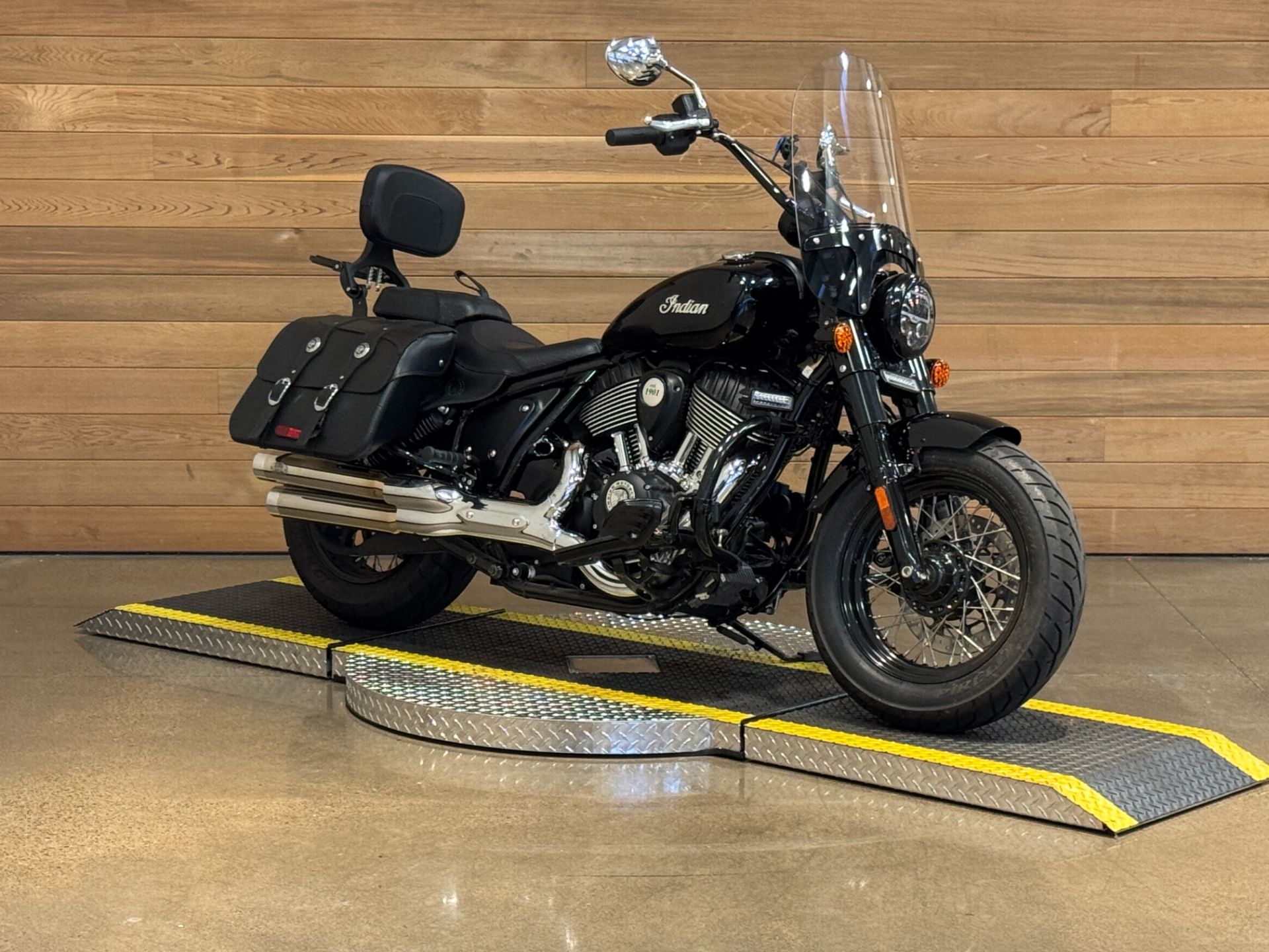 2022 Indian Motorcycle Super Chief in Salem, Oregon - Photo 2